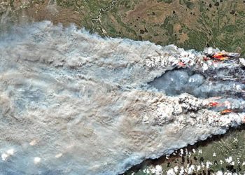 Kanada alevlere teslim