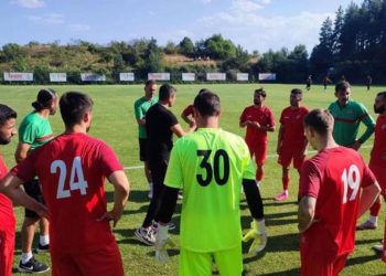 Karşıyaka, hazırlık maçında güldü