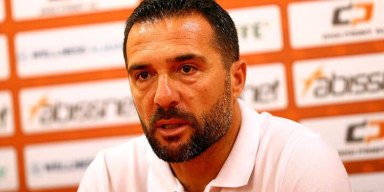 KF Tirana Teknik Yöneticisi Shehi: Beşiktaş üzere bir ekiple oynamak bizim için sıkıntı