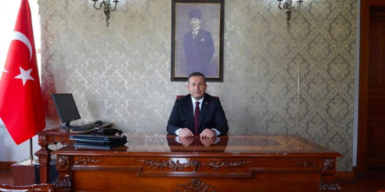 Kilis Valisi Tahir Şahin kimdir, nereli, kaç yaşında? İşte Tahir Şahin’in hayatı ve biyografisi hakkında bilgiler