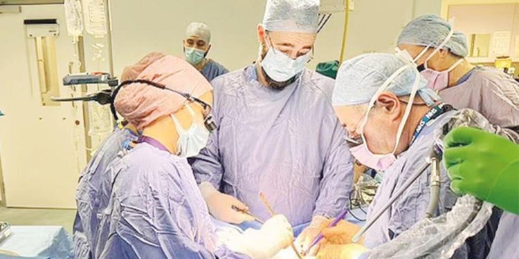 Kız kardeşine rahmini verdi