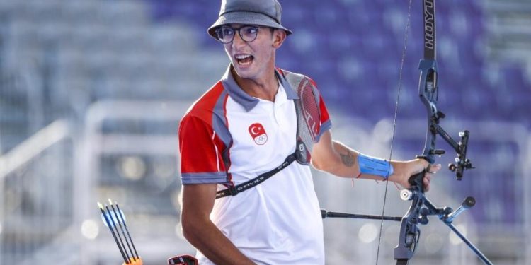 Klasik Yay Erkek Kadromuz dünya ikincisi oldu! Paris 2024’e bilet…