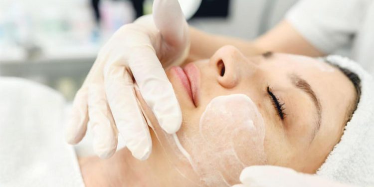 Kozmetikçilere dev soruşturma