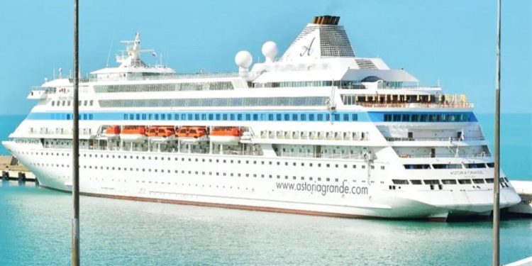 Kruvaziyerde rekorlar geliyor! Yolcu sayısı 1 milyona yaklaştı