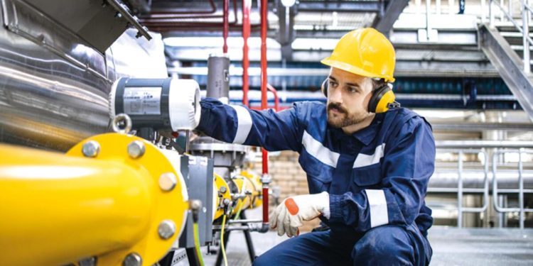 LNG, boru çizgilerine üstünlük kurdu