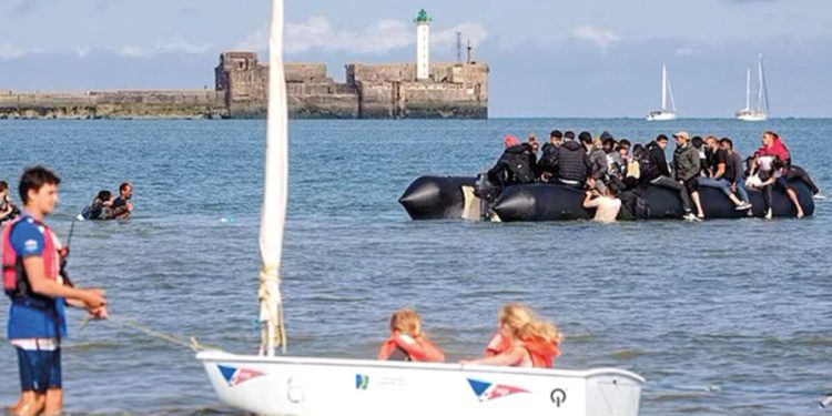 Londra ve Ankara’dan göçe karşı işbirliği