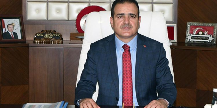 Muğla Valisi İdris Akbıyık kimdir, nereli, kaç yaşında? İdris Akbıyık hangi misyonlarda bulundu? İşte biyografi bilgileri