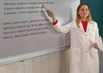 Okullarda önlük giymek mecburî mu?