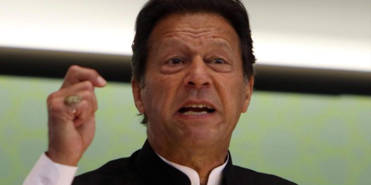 Pakistan’ın eski başbakanı İmran Han’a 3 yıl mahpus cezası