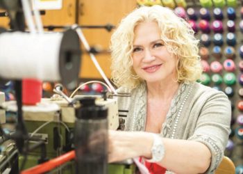 Pet şişe kıyıda mayo olarak daha hoş