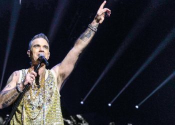 Robbie Williams’ın mütevazi istekleri: Evvel tavuk sonra suşi