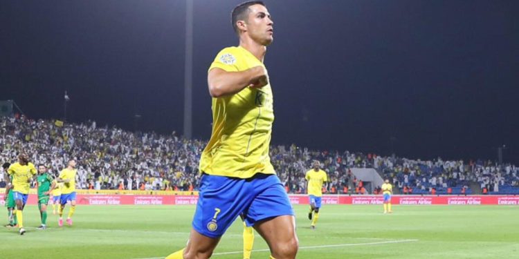 Ronaldo yeniden attı, Al Nassr’ı finale taşıdı!