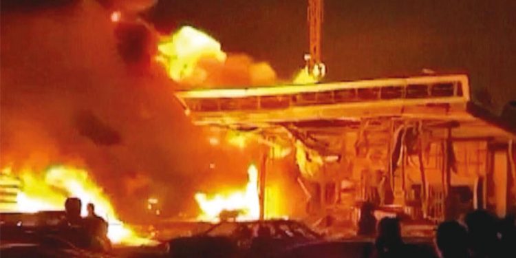 Rusya’da akaryakıt istasyonu faciası: 35 meyyit