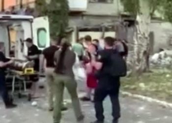 Rusya’dan yerleşim bölgesine füze saldırısı: 5 meyyit, 31 yaralı