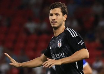 Salih Uçan’ın yükselişi sürüyor! Beşiktaş o varken tek maç kaybetti…