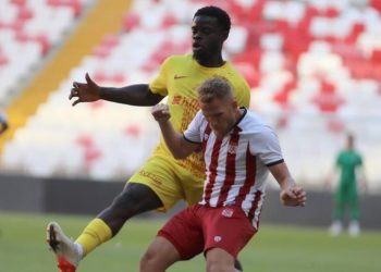 Sivasspor ile Kayserispor hazırlık maçında yenişemedi: 2-2