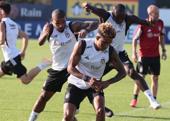 Son Dakika: Beşiktaş’ın Tirana takımı açıklandı!