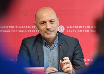 Son Dakika: Cüneyt Çakır, Gürcistan Futbol Federasyonu Merkez Hakem Konseyi Lideri oldu
