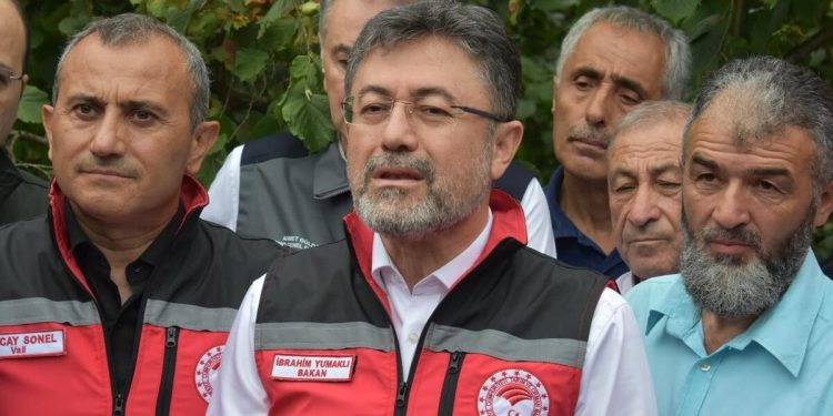 Tarım ve Orman Bakanı İbrahim Yumaklı: Toprak Mahsulleri Ofisi patlamasında 15 bin ton eser etkilendi