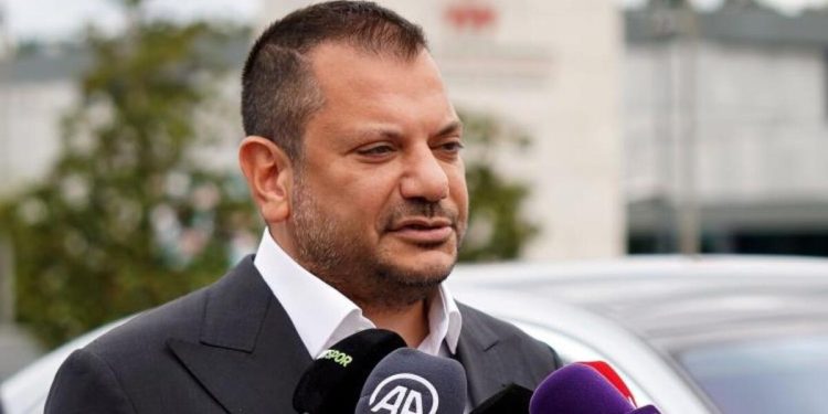 Trabzonspor Lideri Ertuğrul Doğan’dan rakiplere gözdağı! “Onlarla bir işimiz yok…”