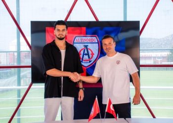 Transfer Haberleri: Altınordu’ya 1.96’lık gurbetçi golcü