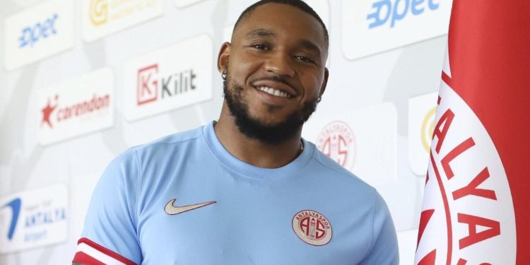 Transfer Haberleri: Assombalonga 1+1 yıllığına Antalyaspor’da