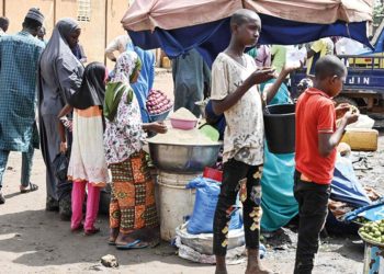 Türkiye’nin Nijer Büyükelçisi Özgür Çınar anlattı: Çatışma yok tansiyon var