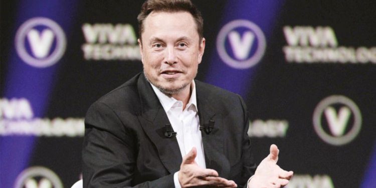 Tweet nedeniyle işten atılana takviye olacak