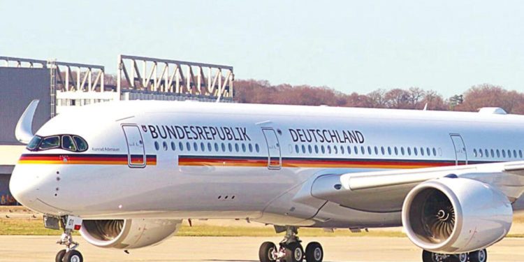 Uçağı tekrar arızalandı: Baerbock ziyaretini iptal etti