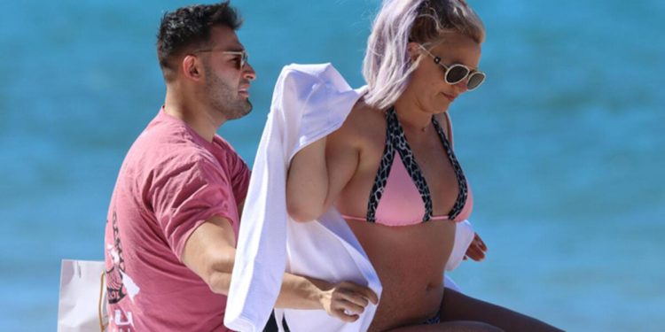 Ünlü müzikçi tekrar boşanıyor: Yollarını ayırdığı eşinden ağır kelamlar: İstediğimi vermezsen konuşurum, utanırsın! 