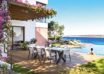 Yalı konseptini Çeşme’ye taşıdı