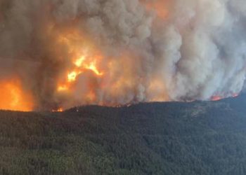 Yangın kabusu sürüyor… Kanada’da fevkalâde hal ilan etti!