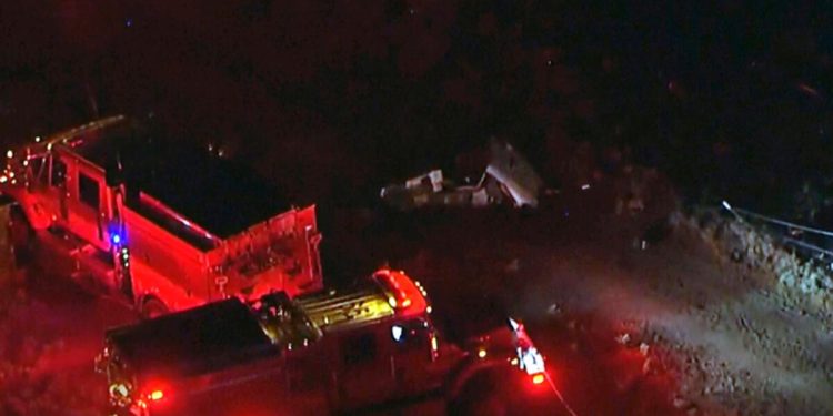 Yangın söndürme helikopterleri çarpıştı: 3 kişi hayatını kaybetti