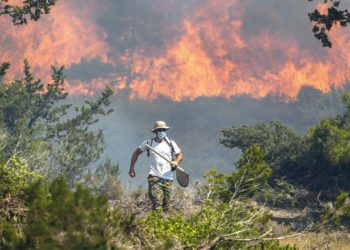 Yangınzede turistlere 1 hafta fiyatsız tatil