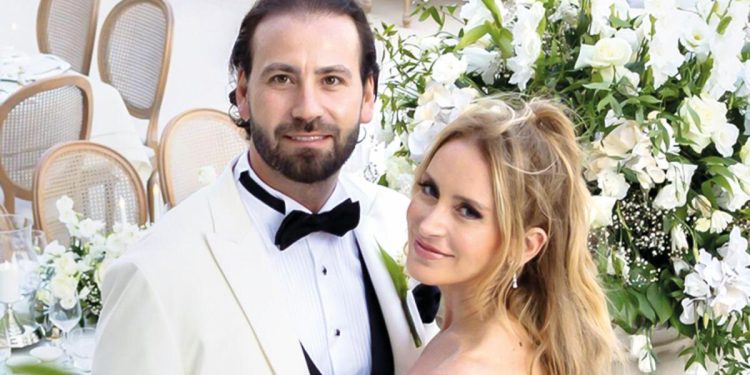Yasemin Taciroğlu ve Ahmet Uras Boğaz’da evlendi