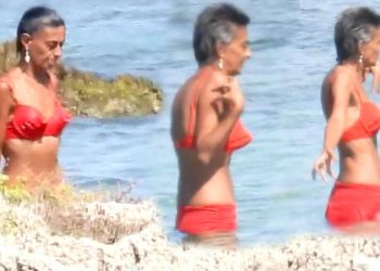 Yıldız Tilbe tatile çıktı!