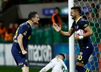Zimbru Chisinau 0-4 Fenerbahçe maçı (UEFA Konferans Ligi maçı özeti)