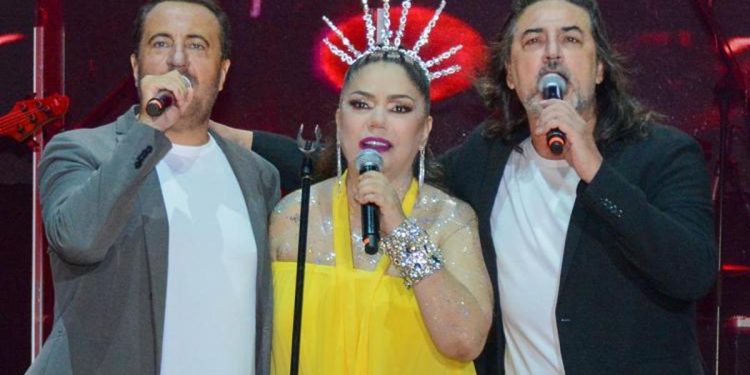 3 bin kişilik 90’lar korosu