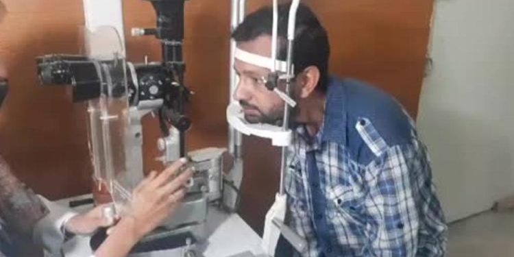 86 bin kişi hastanelik oldu! Pakistan’da kırmızı göz salgını