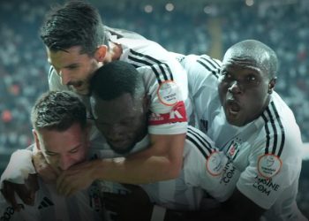 Beşiktaş evinde Sivasspor’u 2 golle geçti