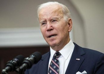 ABD tarihinde birinci: Vazifedeki Lider grevdeki emekçileri ziyaret etti