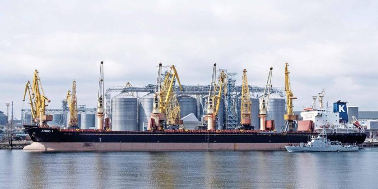 Alternatif koridordan birinci geçiş… İki tahıl gemisi Ukrayna limanlarında