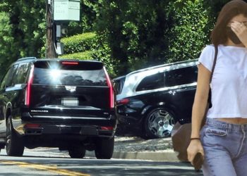 Aşkları tam gaz devam ediyor: Kapalı buluşalım kimseler görmesin!