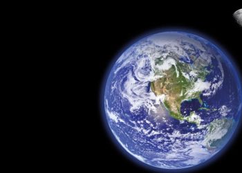 Ay uzaklaştıkça günler uzuyor