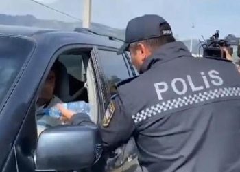 Azerbaycan imgeleri paylaştı: Karabağ’daki Ermeni sivillerin muhtaçlıklarını karşılıyor