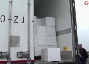 Azerbaycan’ın  Ermenilere gönderdiği insani yardımlar yola çıktı
