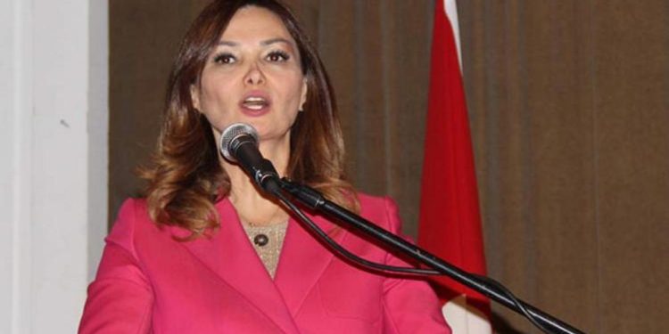 Azeri vekil Ganire Paşayeva’dan makûs haber