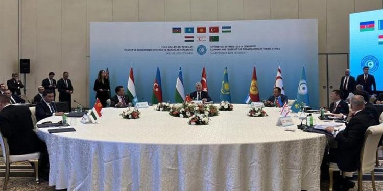 Bakan Bolat: Ülkelerimiz ortasındaki ticaret yatırımları artacak