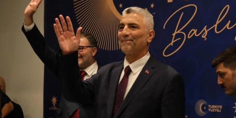 Bakan Bolat’tan İzmirli iş beşerlerine müjde