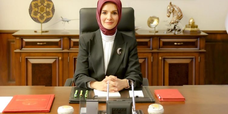 Bakan Göktaş açıkladı: 1,85 milyar lira gönderildi